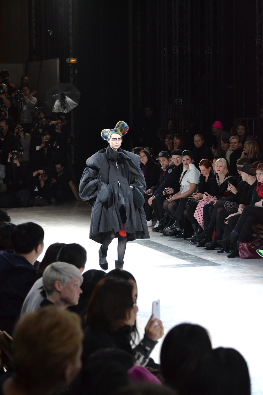 Yohji-Yamamoto-lenastore-lenafashion-fashion-show-a:w-2014:15-Parigi-63