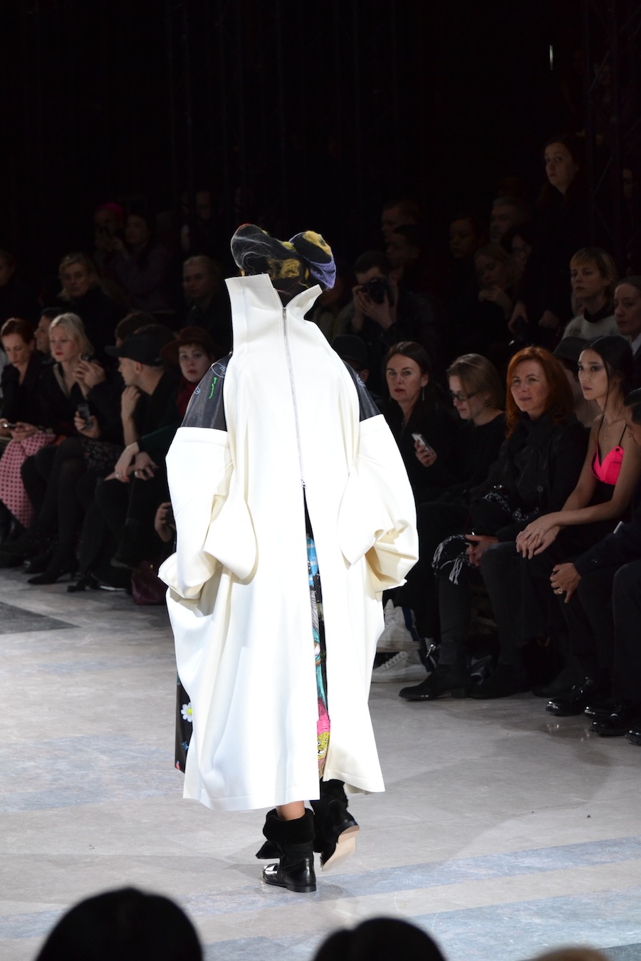 Yohji-Yamamoto-lenastore-lenafashion-fashion-show-a:w-2014:15-Parigi-90